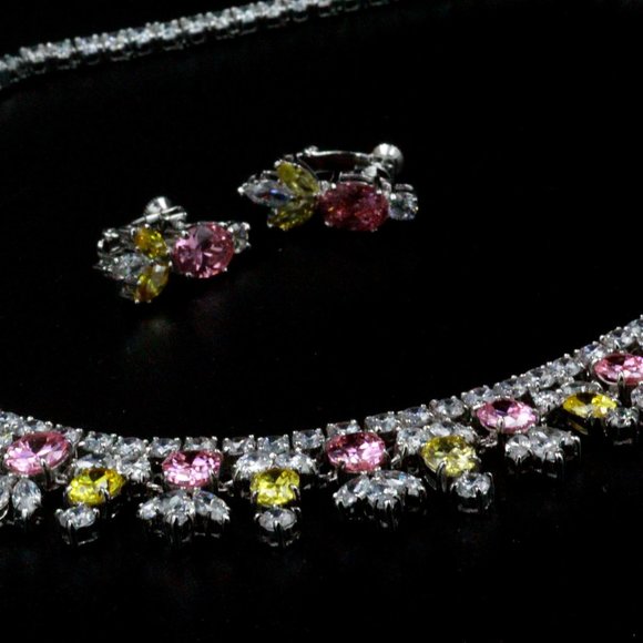 NOS Rucinni Rhinestones Jeweled Crystals Yellow Pink Pastel Necklace Set - Picture 4 of 13